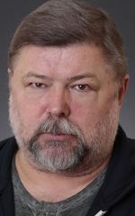 Вадим Романов