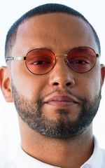 Директор Икс.