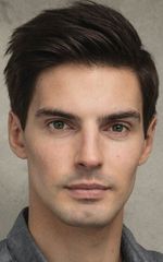 Дэниэл Фрайзер