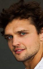 Рэй Николсон