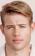 Тревор Донован