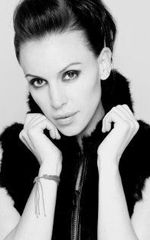 Александра Де Ла Мора