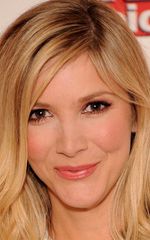 Лиза Фолкнер