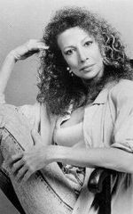 Лорри Марлоу