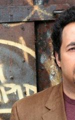 Майлз Гроуз