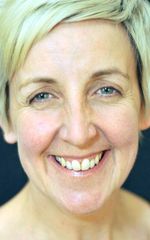 Джули Хесмондал