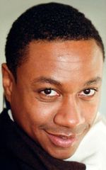 Натаниэль Мартелло-Уайт