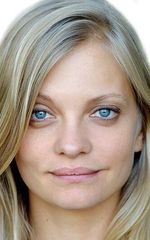 Анастасия Филлипс