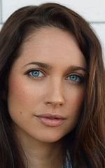 Майара Уолш