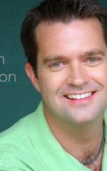 Джон Коннон