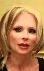 Мелани Киннаман