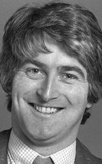 Дермот Морган