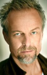 Ник Борэйни