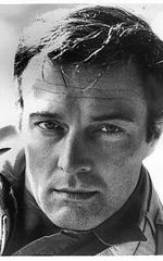 Майкл Билингтон