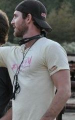 Энтони Бёрнс