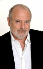 Майкл Волетти