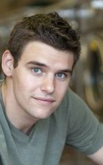 Джеймс Кастаниен