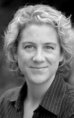 Джемма Эстон