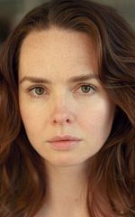 Елена Николаева