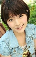 Юна Инамура