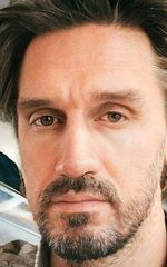 Владислав Букин