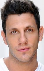 Макс Хеннард