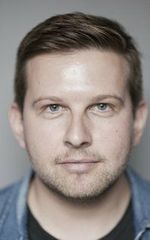 Грег МакХью