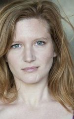 Хлоя Холлингс