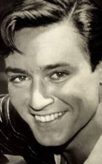 Лучано Марин