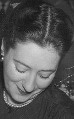 Рут Брукс Флиппен