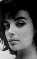 Кэрин Купкинет