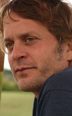 Росс Стюарт