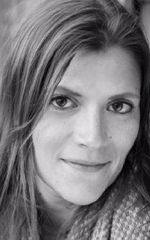 Кэролайн Стори