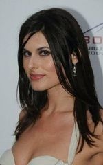 Николь Холланд