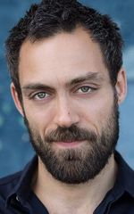 Алекс Хэсселл