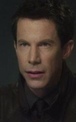 Джонатан Янг