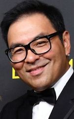 Майкл Й. Чоу