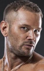 Дэниэл Стисен