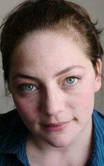 Эмили Гавуа-Кан