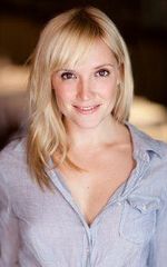 Стефани Миллс