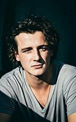 Майкл Ричардсон