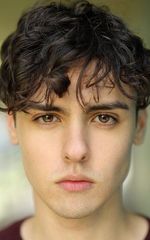 Финлэй МакМиллан