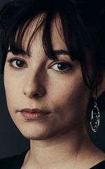 Люси Карлесс