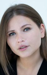 Юлия Топольницкая