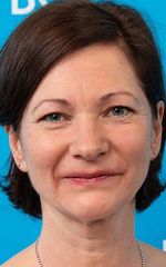 Беттина Риклефс