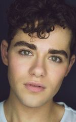 Миша Ошерович