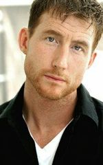 Сэнди Робсон