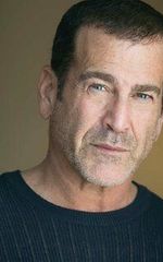 Дэниэл Маргосис