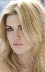 Карли МакКиллип