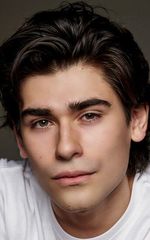 Эмильяно Перния